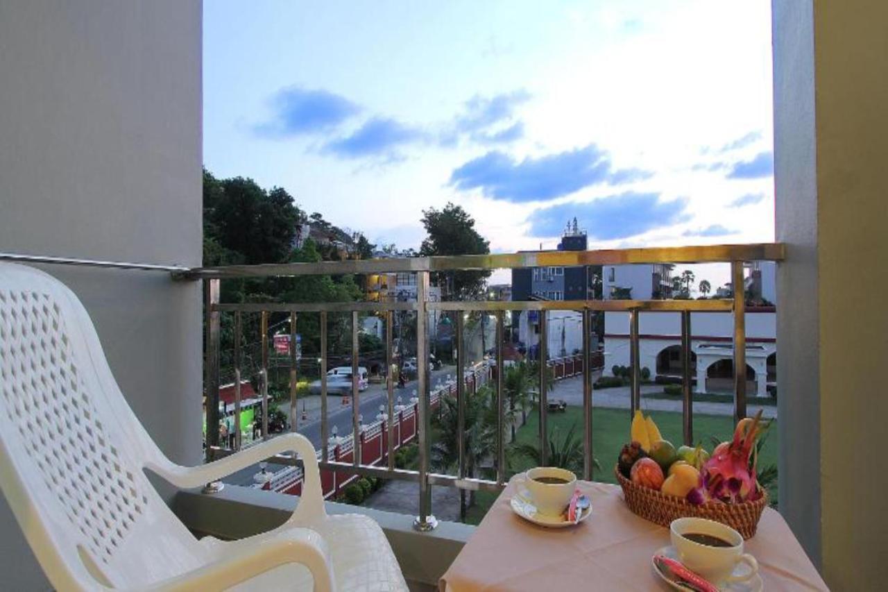 Choophorn House Sha Hotel Pantai Kata Luaran gambar